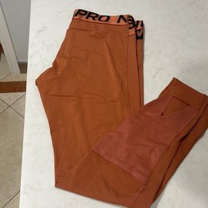 Nike Pro leggings